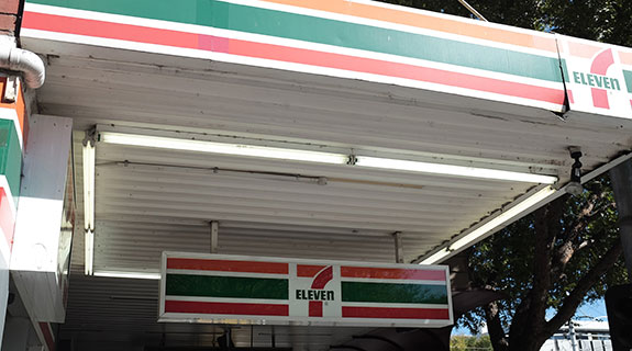 7-Eleven to change business model