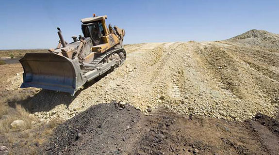 Worker dies at Pilbara mine