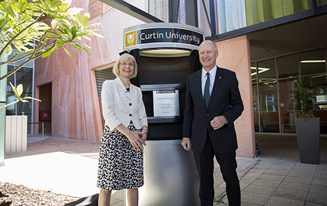 Curtin begins building business links