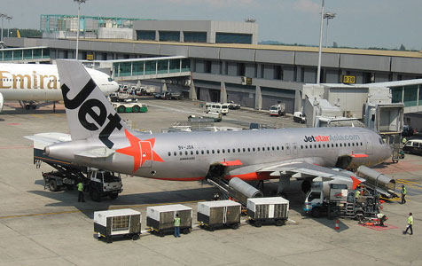 Govt signs $2m Jetstar tourism deal