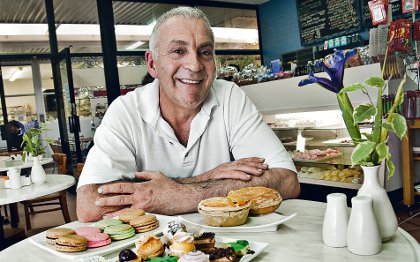 Pastry king draws a crowd