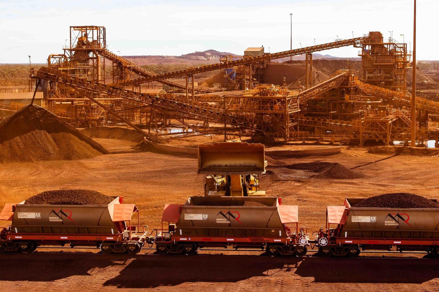 MinRes to shut down Yilgarn iron ore hub