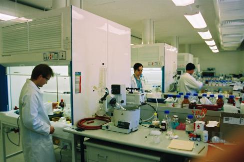 Perth biotech turns out record revenue result
