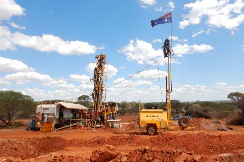 St George hits mineralised lode near Leonora