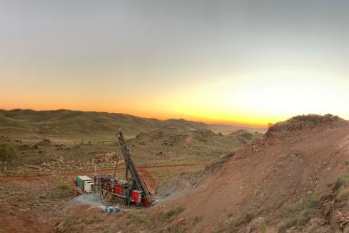 High grade gold hits in regional drilling for Calidus 