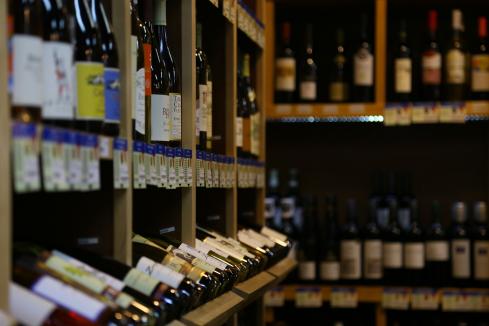 Government, industry to fight wine tariffs