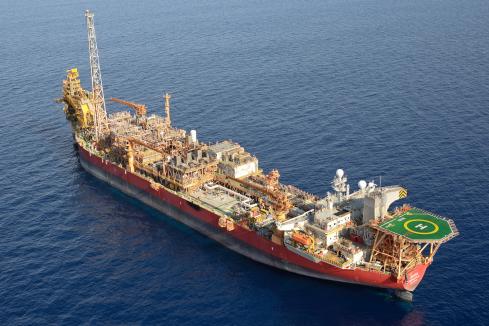 Alarm raised over offshore crane incidents