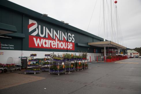 Bunnings given all-clear for tiles deal