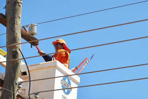 Power outages report says maintenance not to blame