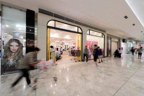 Fashion retailer says loss likely