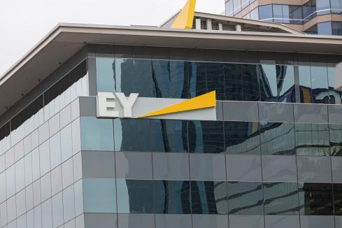 EY scraps proposed split