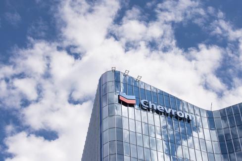 Chevron workers endorse agreements, strike averted