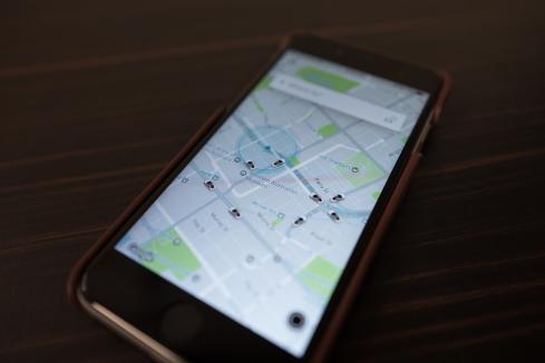 Uber to pay out taxi, hire drivers with almost $272m