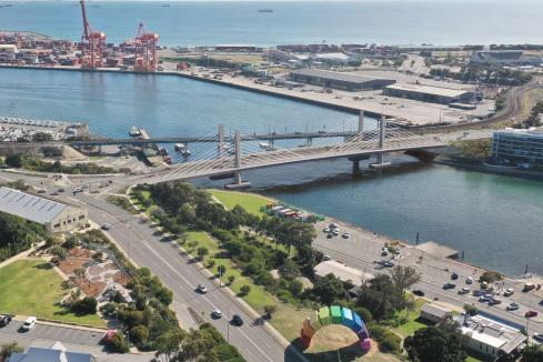 Panel approves $280m Freo bridge