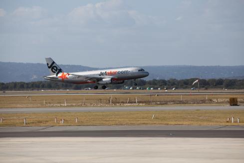 Inaugural Broome-to-Singapore flight takes off