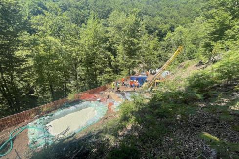Strickland wheels in fourth rig for Serbian copper-gold hunt