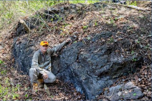 Estrella stumbles across massive manganese outcrop in Timor-Leste