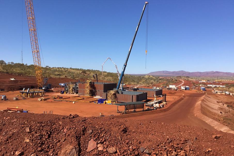 Contractors boosted by mine projects