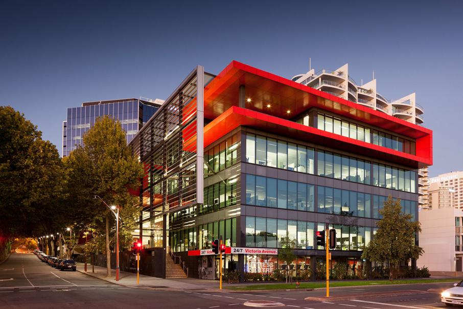 Optus signage to light up Victoria Ave