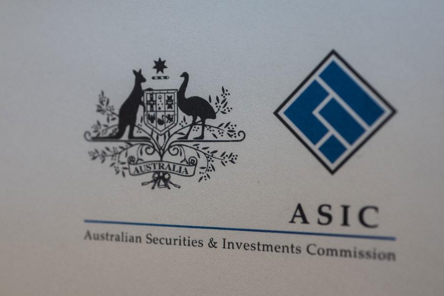 Asic bans Perth adviser
