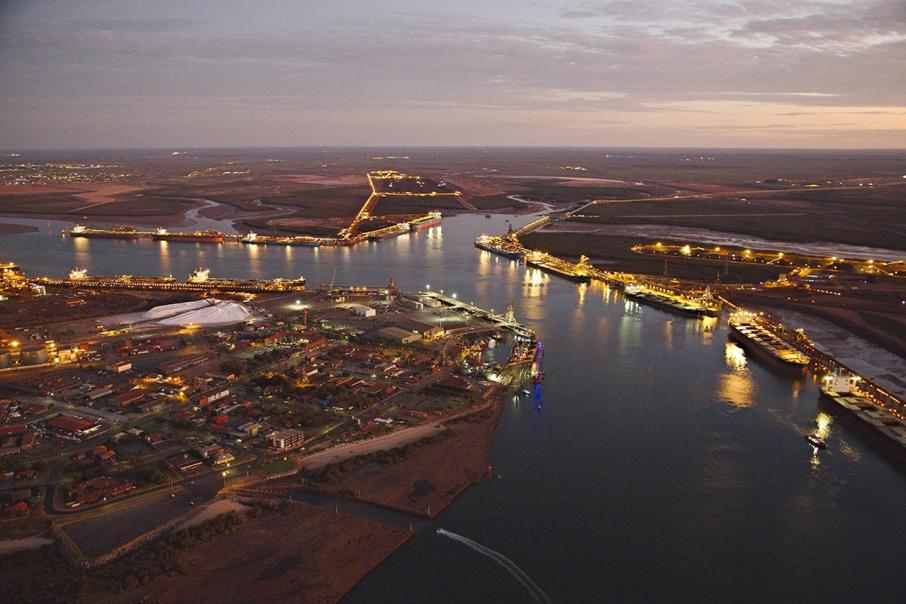Port Hedland hits single-tide record tonnage