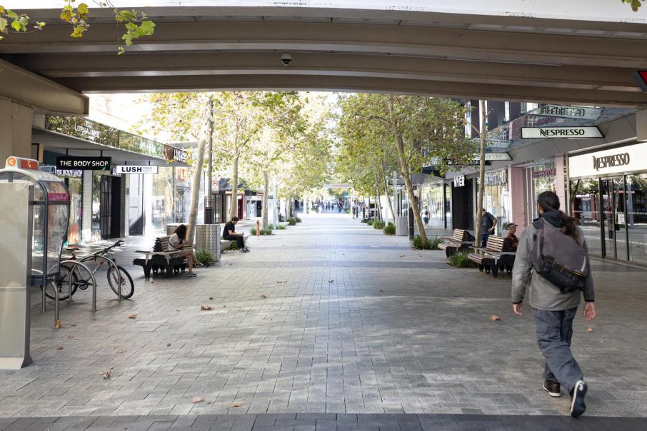 COVID-19 shuts down 2,000+ shops across Perth