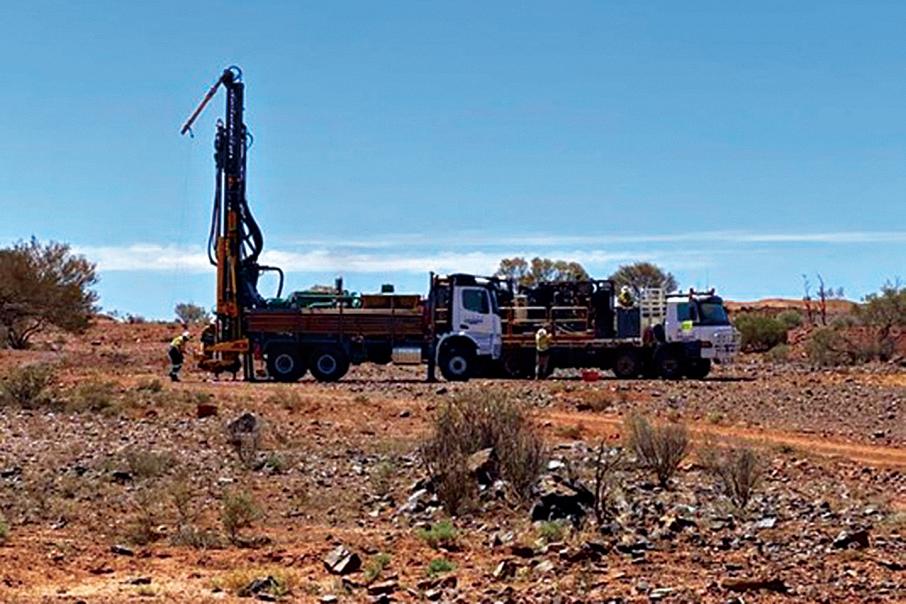 Si6 cranks up drill in quest for Laverton gold