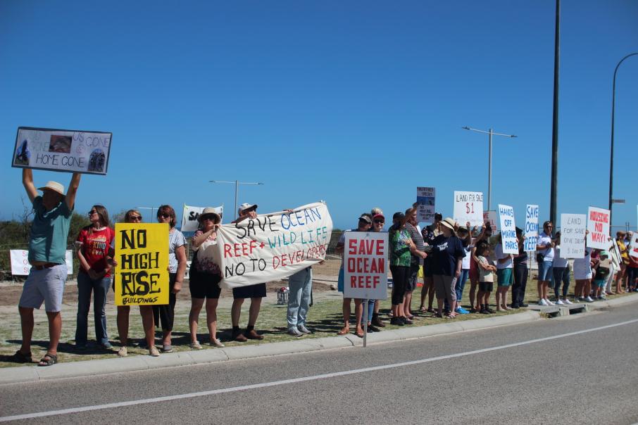 Protestors gather at Ocean Reef Marina site
