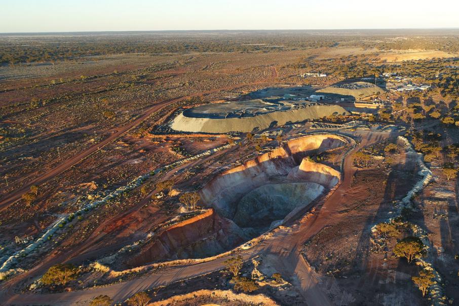 Macmahon wins work on Silver Lake mine