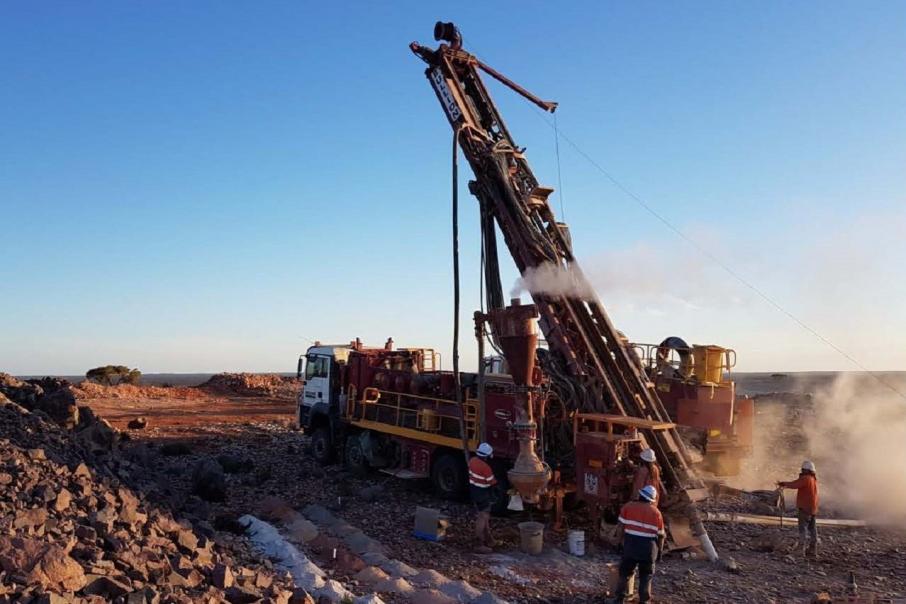 Barton Gold secures contractor to drill SA gold targets