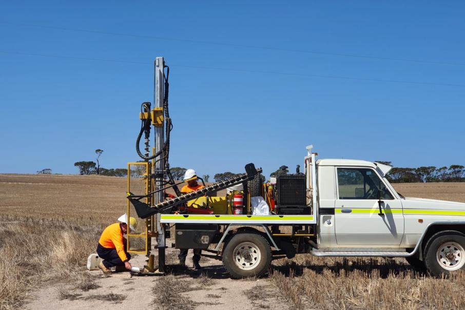 Emu spins drill bit in maiden RC campaign at Viper 