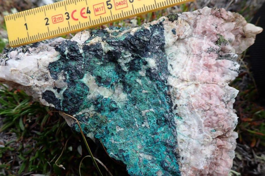 White Cliff discovers extensive Canadian copper veins 
