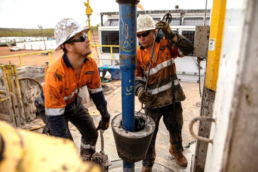 Empire signs up drillers for NT gas well spud date